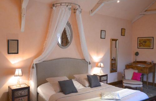 Loheac Cama Y Desayuno | Le Café du Village - Bar à cocktails & à Ambiance
