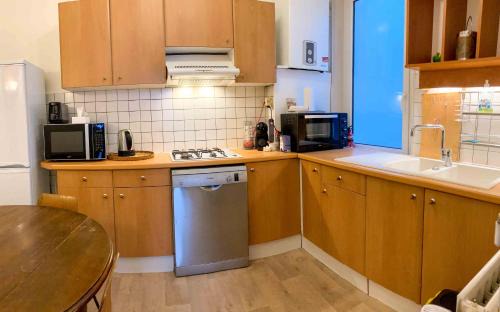 Poincare - Foch - Anatole France - Croix de Bourgogne Apartamento | Le Campus Victoria I - Train Station & Isabey St - 70m2