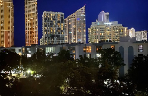 Sunny Isles Beach Condominio | LE CARTIER 517