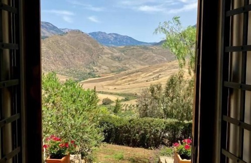 Sclafani Bagni Otro | Le Case di Cardellino - AgriSpa
