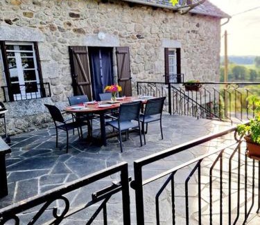 Estaing Casa | Le Casimir, Maison de campagne à Estaing