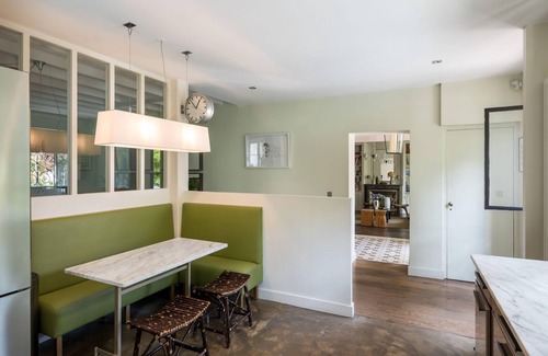 Serin Villa | Cedro del Líbano Casa urbana elegante y refinada en la ciudad con piscina