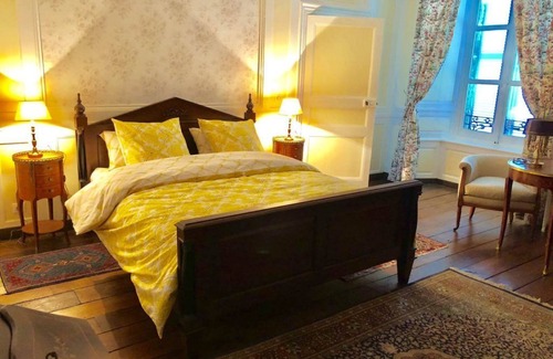 Saint-Leger-des-Pres Cama Y Desayuno | Le Château de la Croix Chemin
