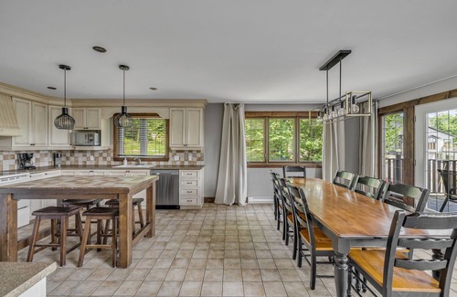 Stoneham Chalet De Esquí | Le Chalet Dans la Montagne