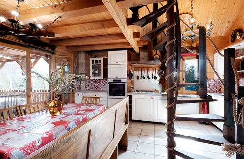 Montoldre Casa | Le Chalet Boisé - Maison avec jardin clôturé