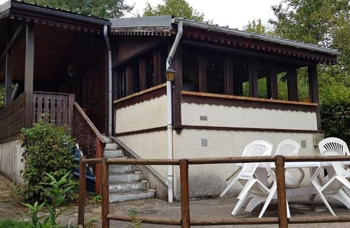 Saint-Martin-du-Puy Chalet De Esquí | Le chalet du lac de chaumeçon au coeur du morvan