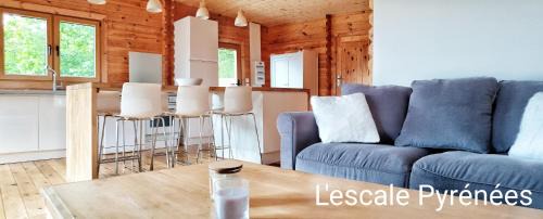 Bagneres-de-Bigorre Apartamento | Le Chalet jacuzzi et Détente 4 Étoiles