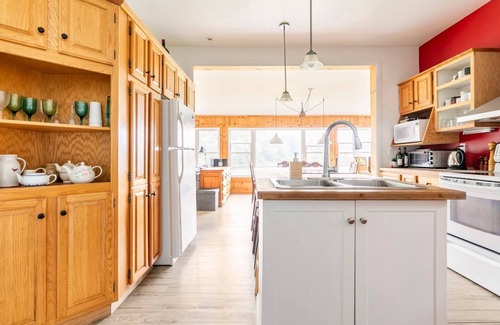Brebeuf Chalet De Esquí | Le Chalet Jaune sur la Rouge (Mont-Tremblant) CITQ #284196