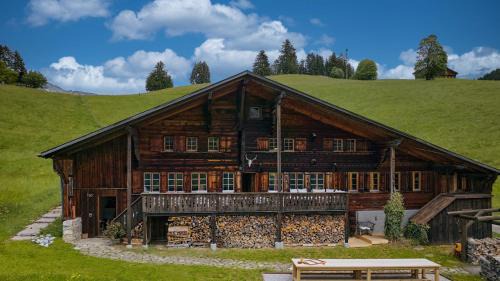 Rougemont Chalet De Esquí | Le Chalet Lion Rouge