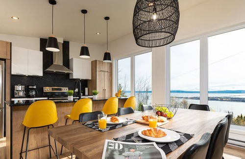 Saint-Joseph-de-la-Rive Chalet De Esquí | Le Charmant de Charlevoix- Magnificent view of the river and Spa