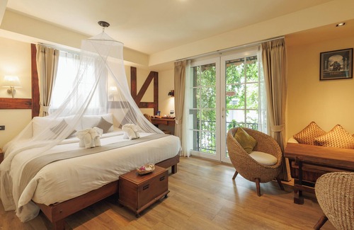 Old City Hotel | Le Charcoa Hotel