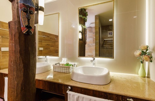 Old City Hotel | Le Charcoa Hotel