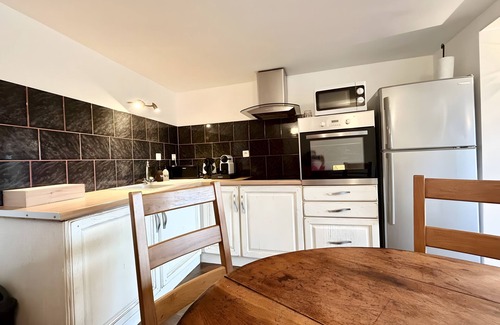 Saint-Pierre-d'Albigny Apartamento | Le chat de lamartine - air conditioning, parking, wifi - clg savoie