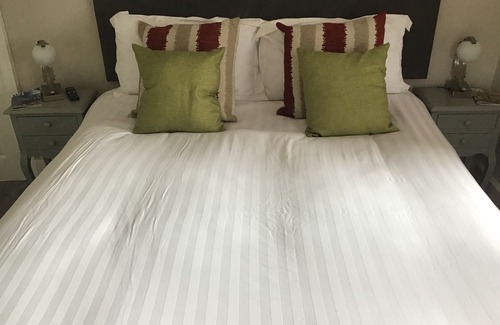 New Forest District Cama Y Desayuno | Le Chateau
