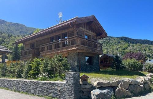 Le Raffort Chalet De Esquí | Le Cheval Blanc et Le Loup Blanc, jacuzzi, hammam, skis aux pieds