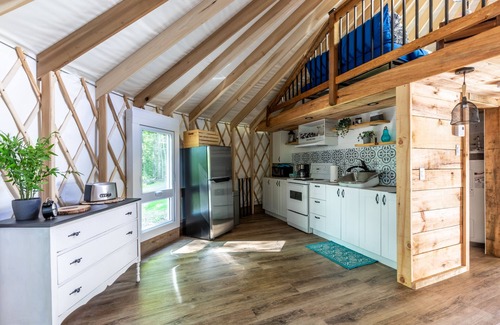 Notre-Dame-du-Laus Chalet De Esquí | Le Chevreuil yourte de luxe