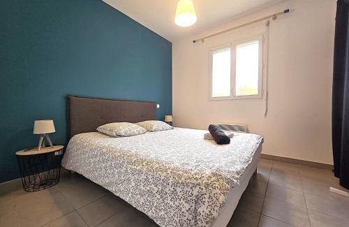 Montauban Casa | Le Clos Andrée - Charmante maison 8 personnes - 5 lits - Climatisation réversible RDC - Parking 3 véhicules - Garage - Zone Nord Montauban - Terrasse et jardin