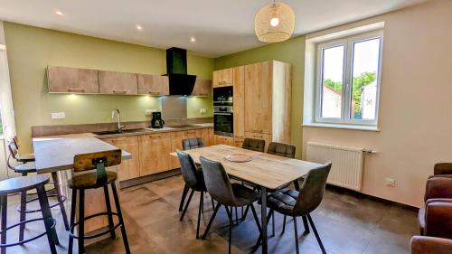 Sainte-Marie-la-Blanche Casa | Le Clos des écureuils