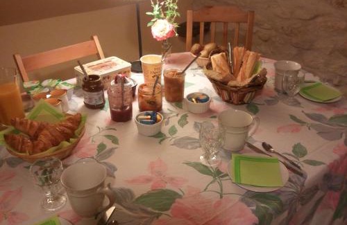 Oisly Cama Y Desayuno | Le Clos de Châtres