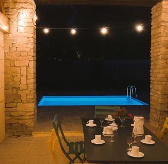 Joux-la-Ville Casa | Le Clos de Joux - Charmante Maison en Bourgogne
