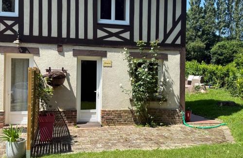 Coudray-Rabut Casa | Le clos de Lily