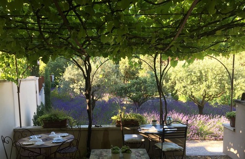 Lacoste Cama Y Desayuno | Le Clos des Lavandes