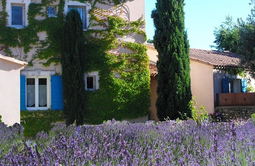 Lacoste Cama Y Desayuno | Le Clos des Lavandes