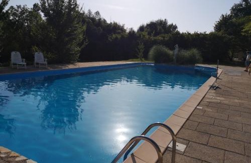 Belmontet Casa | Le clos des romarins Gîte le COQUELICOT