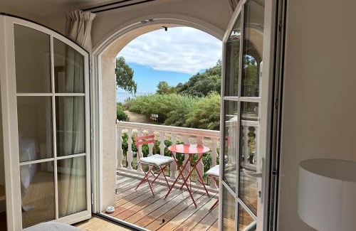 Cavalaire-sur-Mer Hotel | Le Clos des Sept Palmiers
