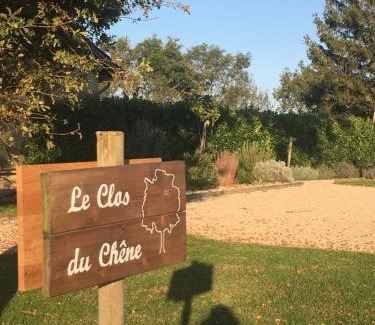 Saint-Trivier-sur-Moignans Casa | Le clos du chêne - Chambres dans maison Bressane à Saint Trivier sur Moignans