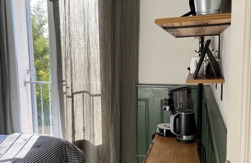 13th Arrondissement Cama Y Desayuno | Le Clos du Jas