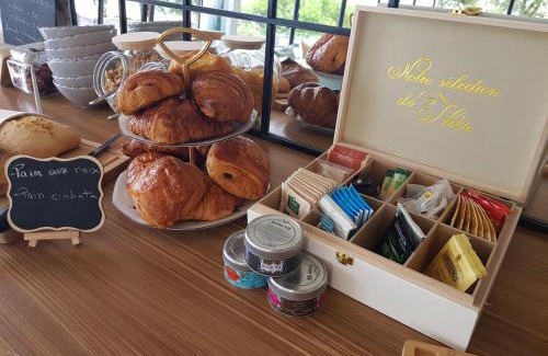 Fongrave Cama Y Desayuno | Le clos du Mûrier