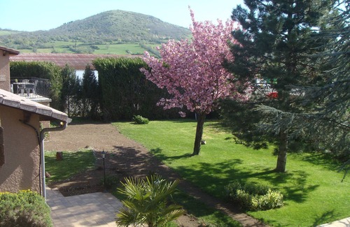 Rentieres Apartamento | LE CLOS FLEURI ..........