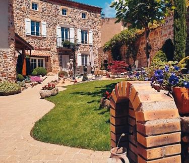 Saint-Gervazy Cama Y Desayuno | Le clos fleuri