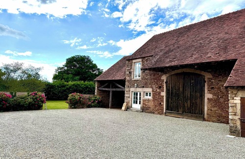 Thoste Casa | Le Clos Vert de la Chouette d'Or maison familiale 6 chambres au cœur de l'Auxois