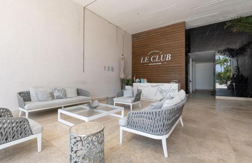 Jimenez Apartamento | Le Club Beach Pool AC