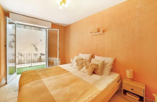 Les Revoires Apartamento | Le Cocon - 5 min to Monaco - Ideal couple or business - Near events - Terrace and balcony - Premium services - Extra parking