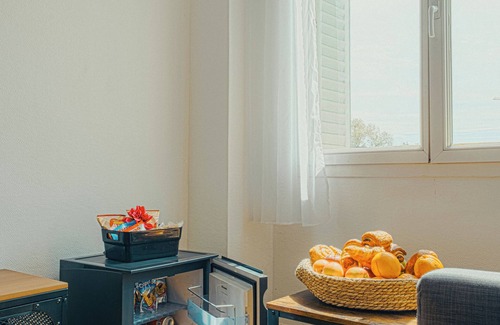 Buers Apartamento | Le cocon, accommodation for 6 people + 1 baby in Villeurbanne near Lyon