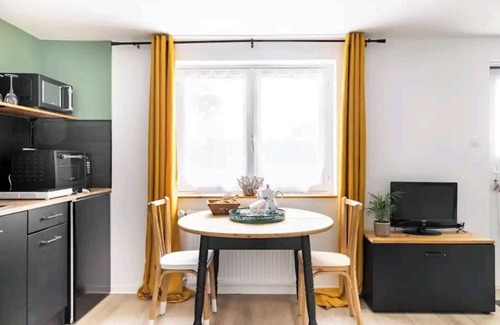 Quinssaines Apartamento | Le cocon d'AleXan studio balneotherapy aromatherapy