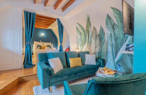 Evreux Apartamento | Le Cocon de la Cathédrale - Hypercentre Evreux - Jungle Chic - Vue sur l'Iton et Cathédrale