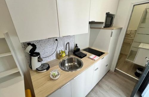 Decre-Cathedrale Apartamento | Le CoCon Nantais 2pers Wi-Fi TV