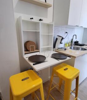Decre-Cathedrale Apartamento | Le CoCon Nantais 2pers Wi-Fi TV