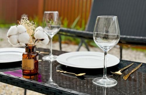 La Meziere Apartamento | Le Cocon - Terrasse & Parking - Calme