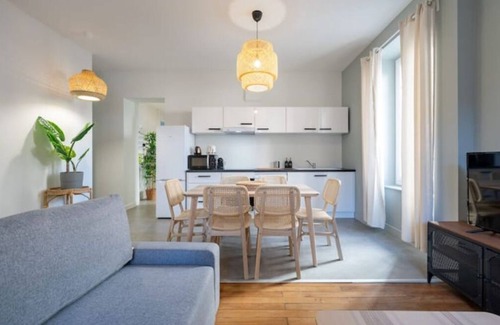 Tonkin Sud Apartamento | Le Cocon Urbain T3 Pour 6 Personnes Avec Parking