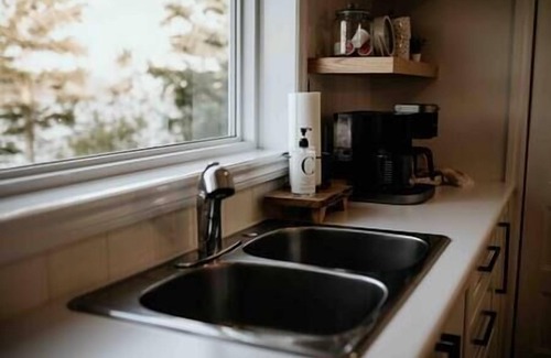 Dalhousie Apartamento | Le coin Zen / waterfront-King bed-dishwasher