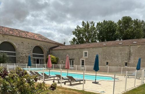 Surgeres Casa | Le Colombier Gîtes