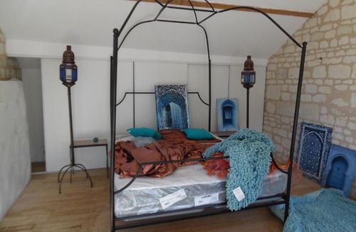 Courchamps Apartamento | LE COMPOSTELLE PRIEURE GITE LES MEDIEVALES