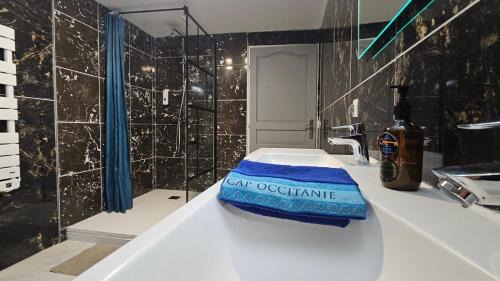 Bram Apartamento | LE CONCORDE-WIFI-Clim-Parking-3étoiles-OcKeys