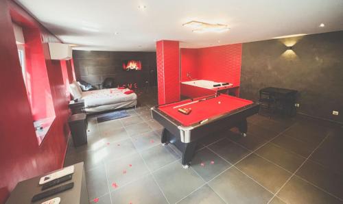 Hoenheim Apartamento | Le Confiden'spa Loft 55m2 Jacuzzi - Billard - Cheminée - Terrasse