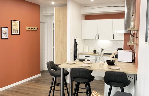 Provins Apartamento | Le Constantin Charm & Comfort in the City Center